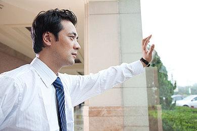 腾讯自研大逃杀游戏《无限法则》将于12月1日停运